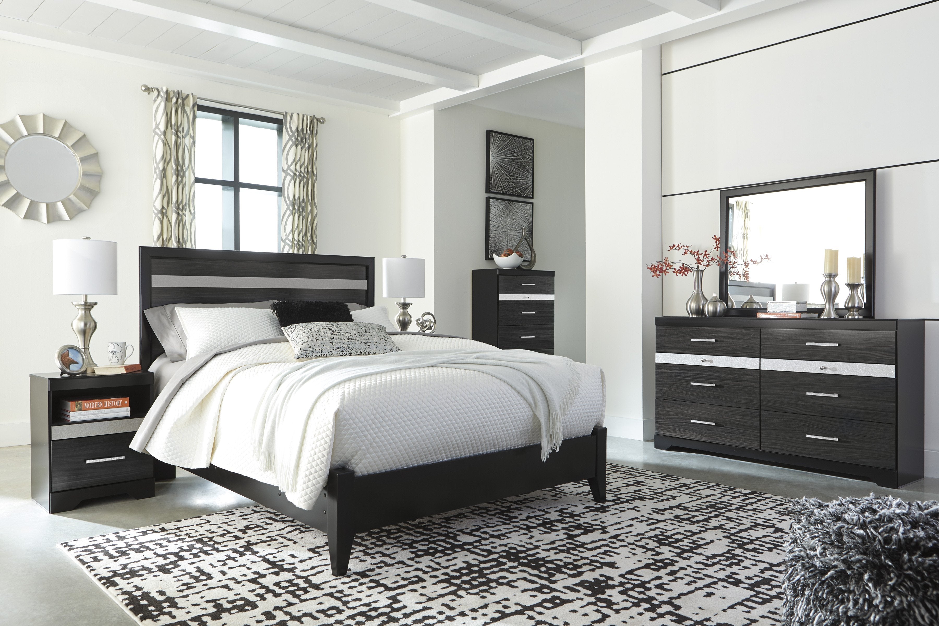 Starberry queen panel bed discount