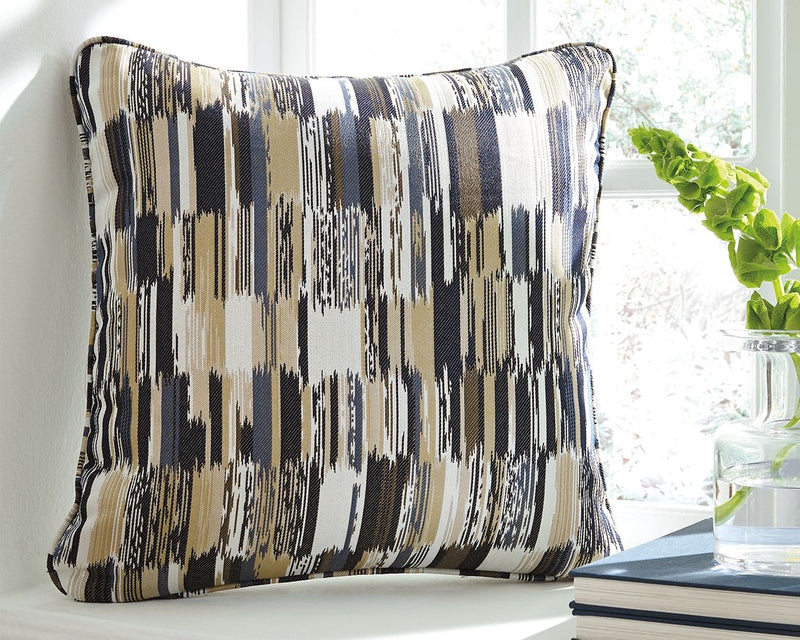 Jadran Pillow (Set of 4) - Dream Furniture Outlet