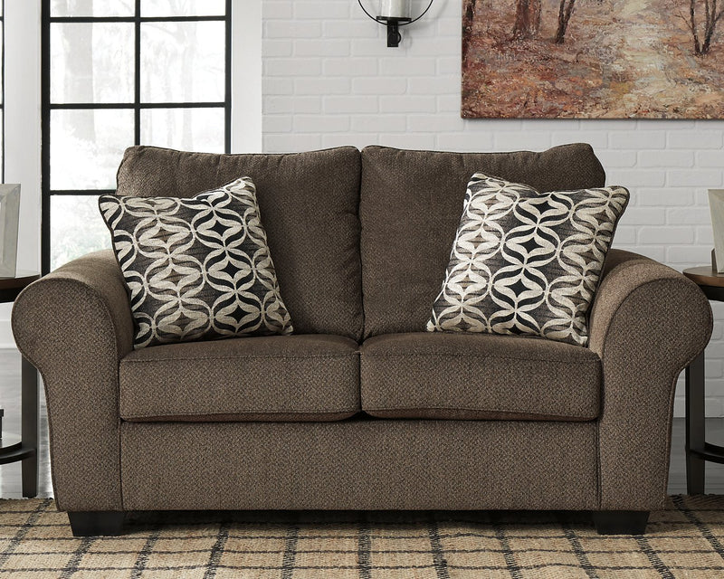 Nesso Benchcraft Loveseat image