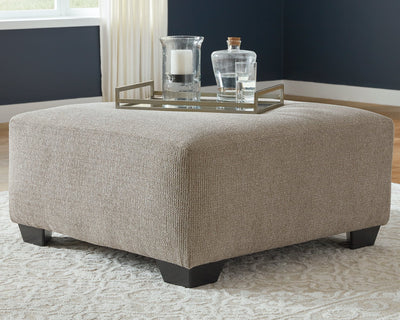 Baranello Benchcraft Ottoman image