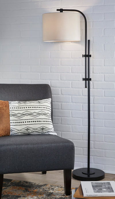 Baronvale Floor Lamp - Dream Furniture Outlet