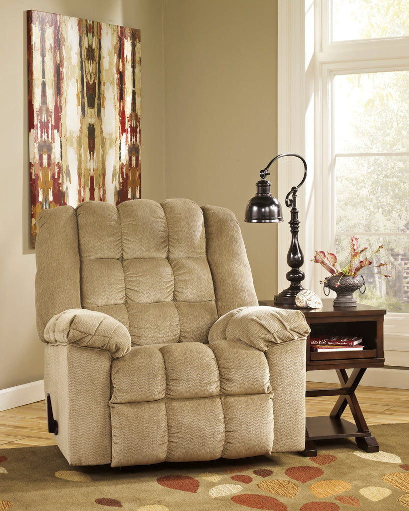 Ludden Rocker Recliner - Thumbnail 2
