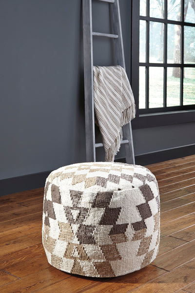 Abraham Pouf - Dream Furniture Outlet