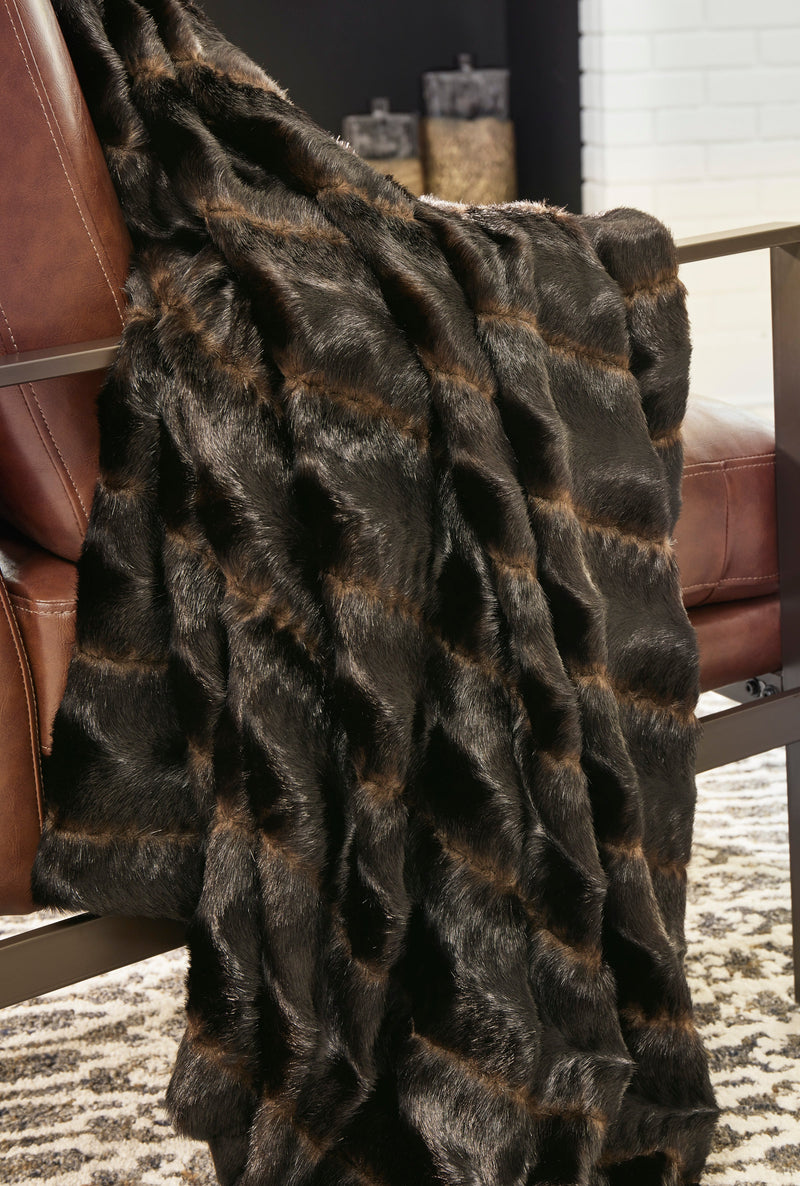 Jessen Throw (Set of 3) - Dream Furniture Outlet