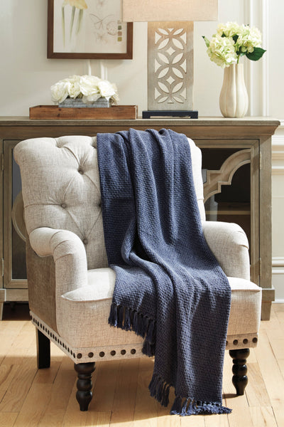 Yasmin Throw (Set of 3) - Dream Furniture Outlet