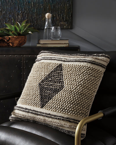 Ricker Pillow (Set of 4) - Dream Furniture Outlet