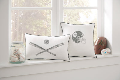 Waman Pillow (Set of 4) - Dream Furniture Outlet