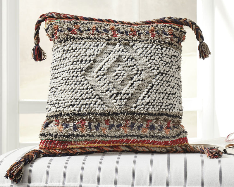 Fariel Signature Design by Ashley Pillow Set of 4 image