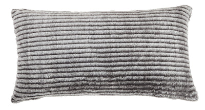 Metea Pillow (Set of 4) - Dream Furniture Outlet