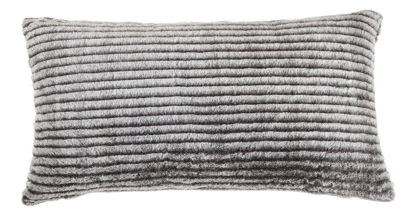 Metea Pillow (Set of 4) - Dream Furniture Outlet