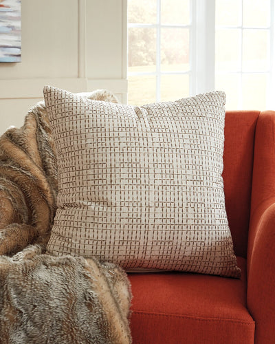 Arcus Signature Design by Ashley Pillow Set of 4 image