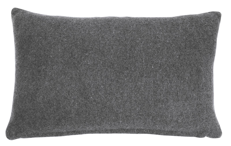 Wanderer Pillow (Set of 4) - Dream Furniture Outlet