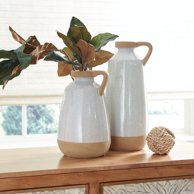 Tilbury Signature Design by Ashley Vase Set of 2 image