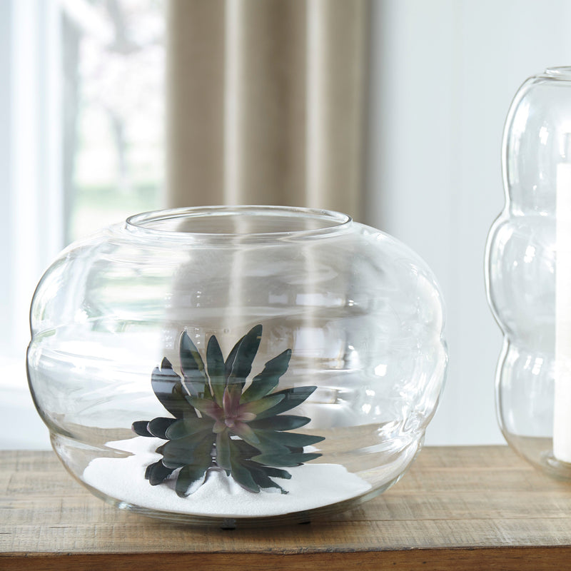 Mabon Vase - Dream Furniture Outlet