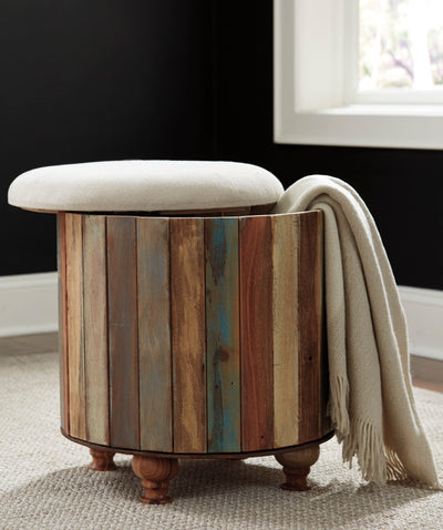 Oristano Storage Ottoman - Dream Furniture Outlet
