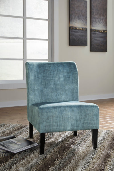 Triptis Accent Chair - Dream Furniture Outlet