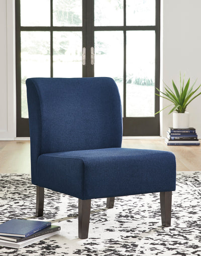 Triptis Accent Chair - Dream Furniture Outlet