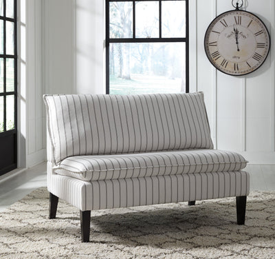 Arrowrock Accent Bench - Dream Furniture Outlet