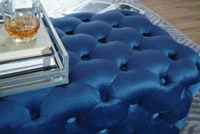 Lister Accent Ottoman - Dream Furniture Outlet