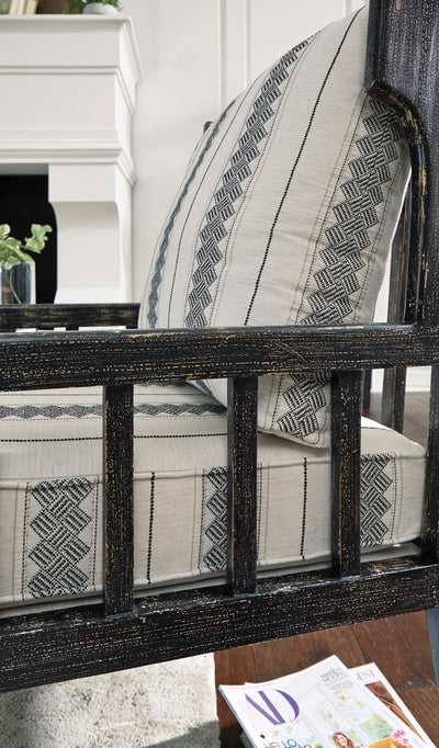 Kelanie Accent Chair - Dream Furniture Outlet