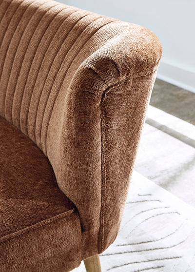 Collbury Accent Bench - Dream Furniture Outlet