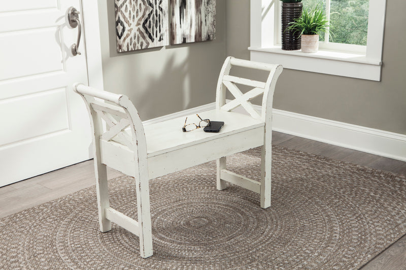 Heron Ridge Accent Bench - Dream Furniture Outlet