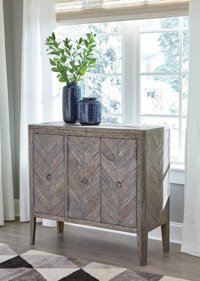 Boyerville Accent Cabinet - Dream Furniture Outlet