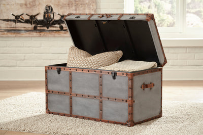 Amsel Storage Trunk - Dream Furniture Outlet