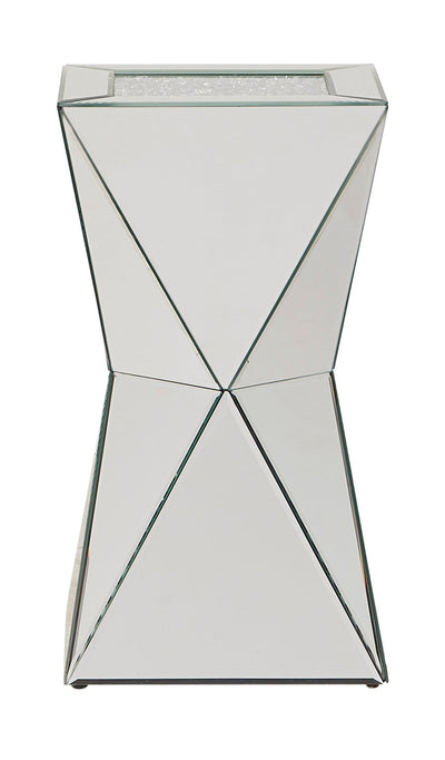 Gillrock Accent Table - Dream Furniture Outlet