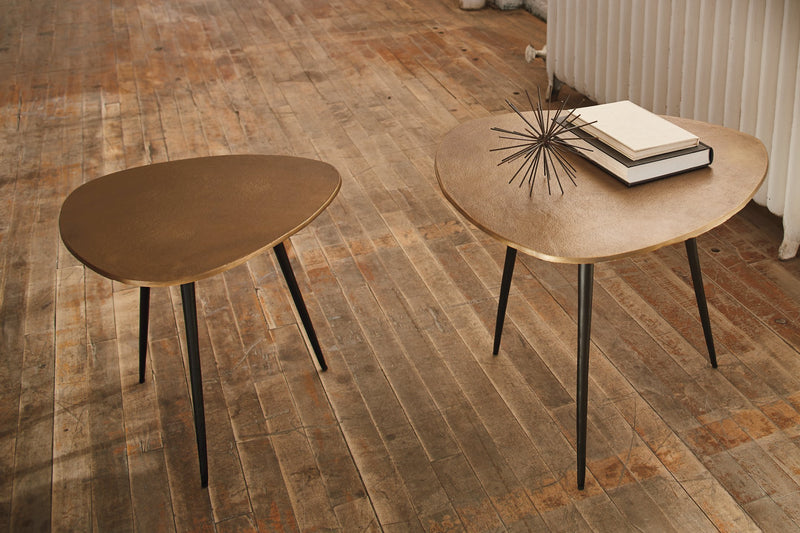 Shemleigh Signature Design by Ashley Table Set of 2 image