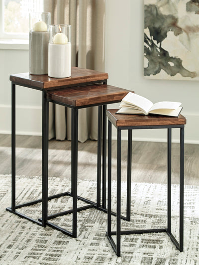 Cainthorne Accent Table (Set of 3) - Dream Furniture Outlet