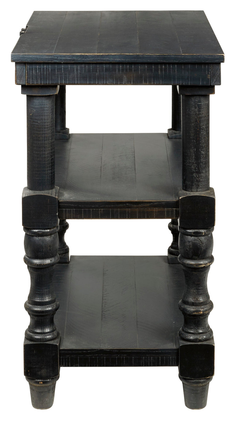 Dannerville Accent Table - Dream Furniture Outlet