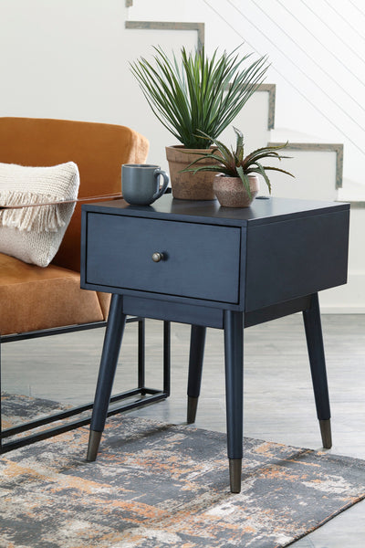 Paulrich Accent Table - Dream Furniture Outlet