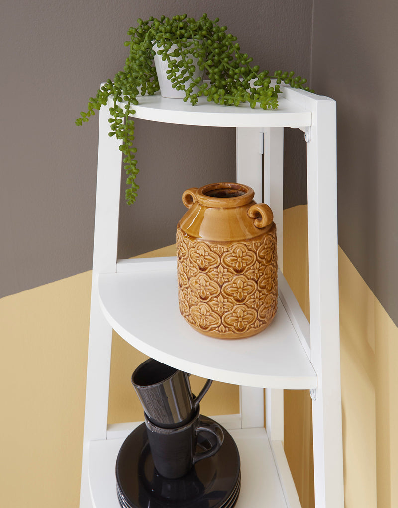 Bernmore Corner Shelf - Dream Furniture Outlet