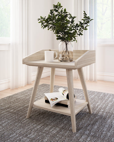 Blariden Accent Table - Dream Furniture Outlet