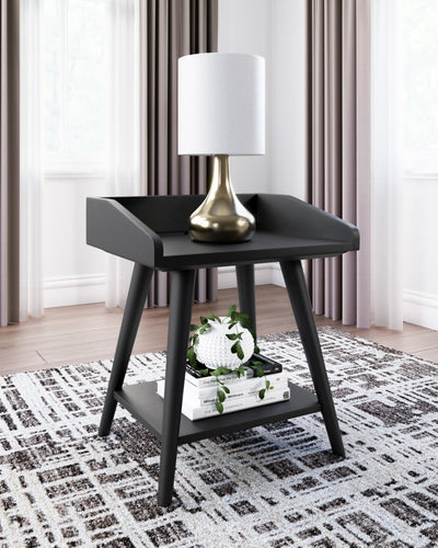 Blariden Accent Table - Dream Furniture Outlet