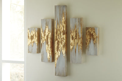 Devlan Signature Design by Ashley Wall Art image