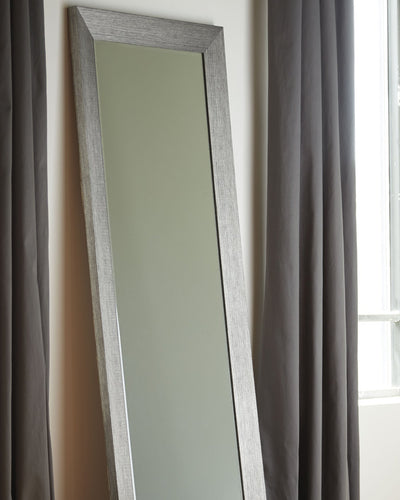 Duka Signature Design by Ashley Mirror image