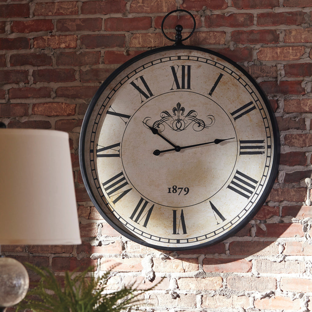 Augustina Wall Clock - Thumbnail 3