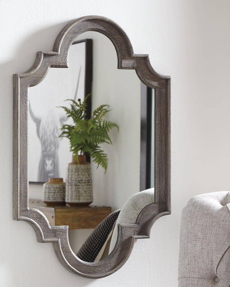 Williamette Signature Design by Ashley Mirror image