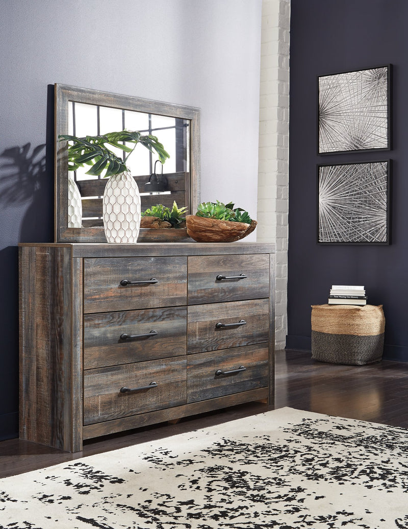 Drystan Signature Design by Ashley Dresser and Mirror image