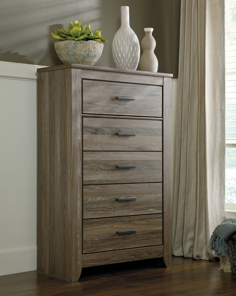 Zelen Signature Design by Ashley Chest image
