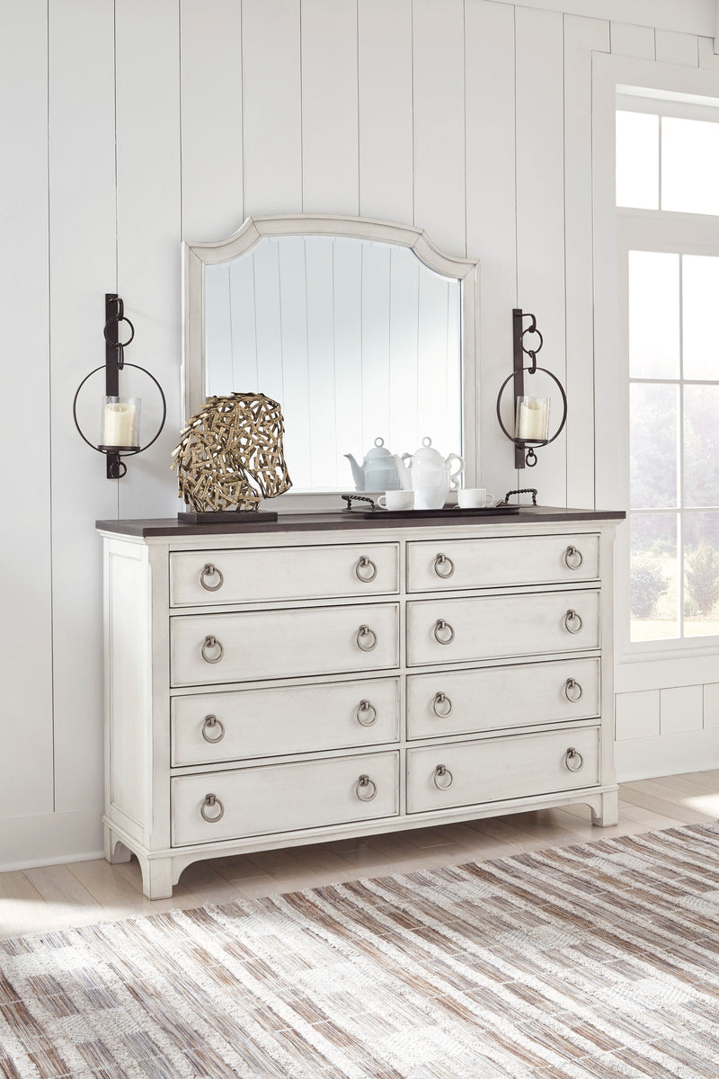 NAHSBURN - Dream Furniture Outlet