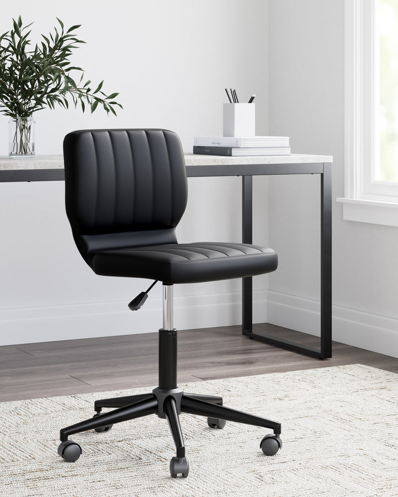 Beauenali - Dream Furniture Outlet