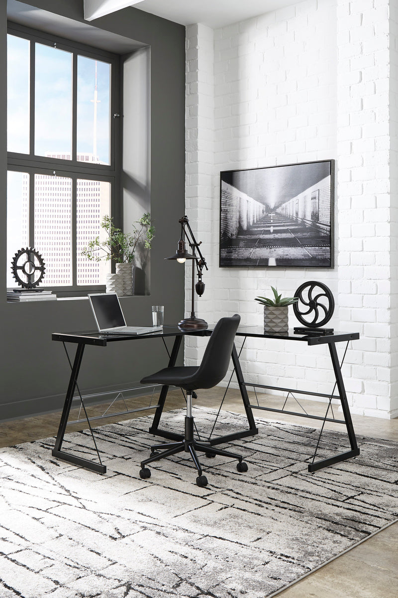 Mallistron - Dream Furniture Outlet