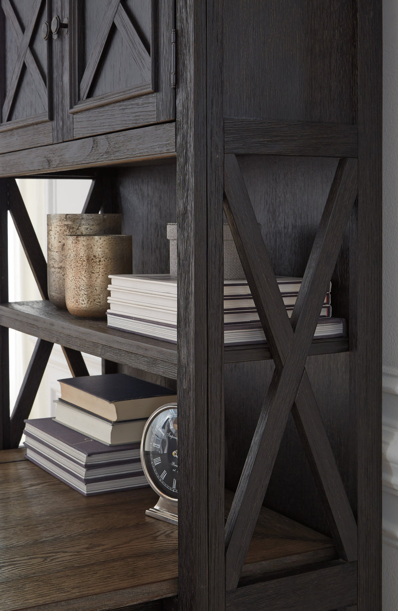Tyler Creek - Dream Furniture Outlet