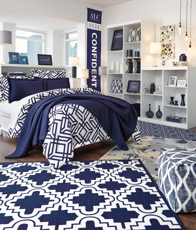 Raleda 3-Piece Queen Coverlet Set - Dream Furniture Outlet