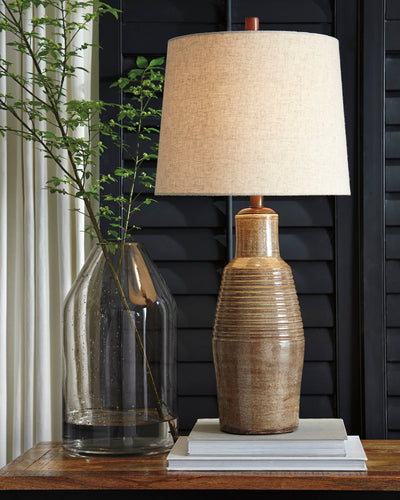 Calixto Table Lamp - Dream Furniture Outlet