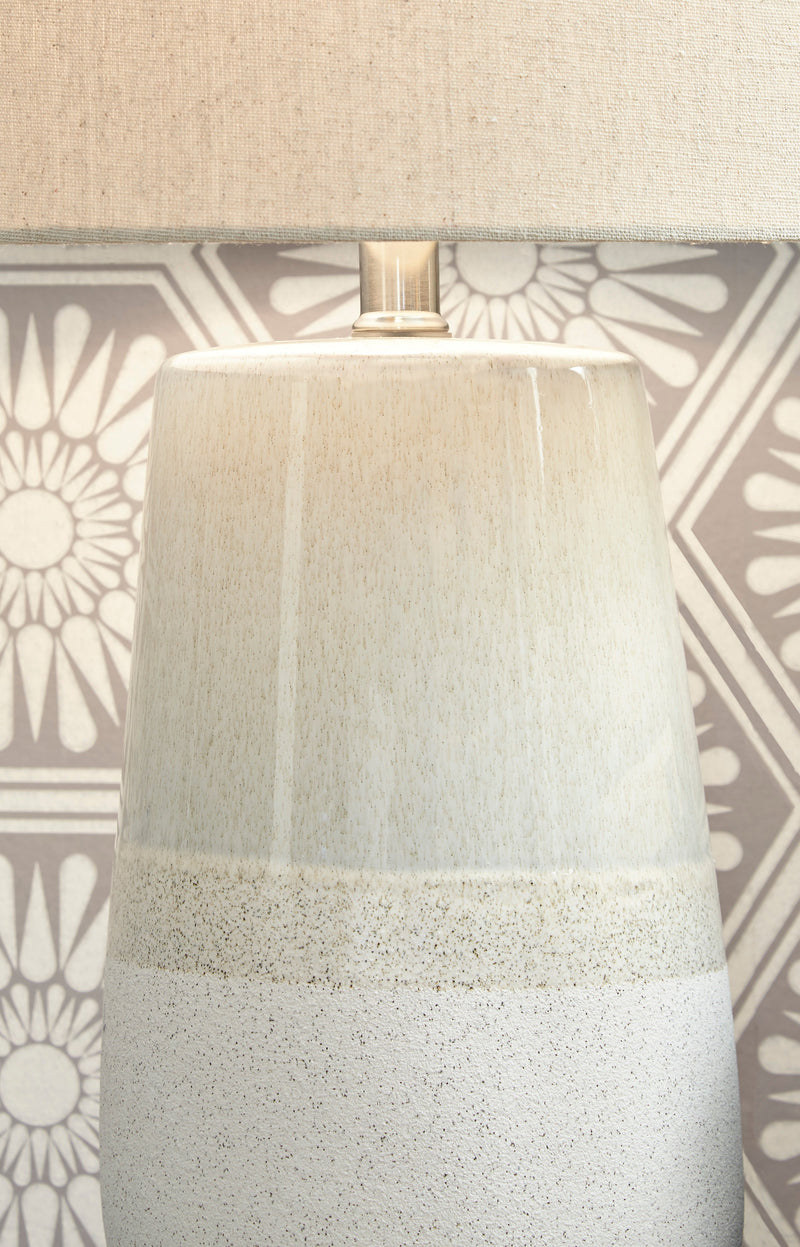 Shavon Table Lamp - Dream Furniture Outlet