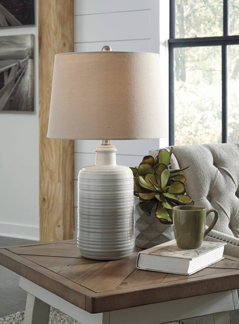Marnina Table Lamp (Set of 2) - Dream Furniture Outlet
